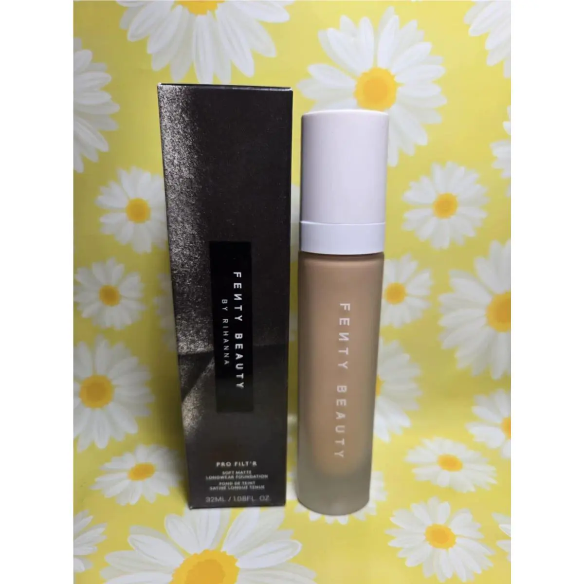 Pro Filt’r Soft Matte Longwear Liquid Foundation 250 1.08 fl oz by Fenty Beauty