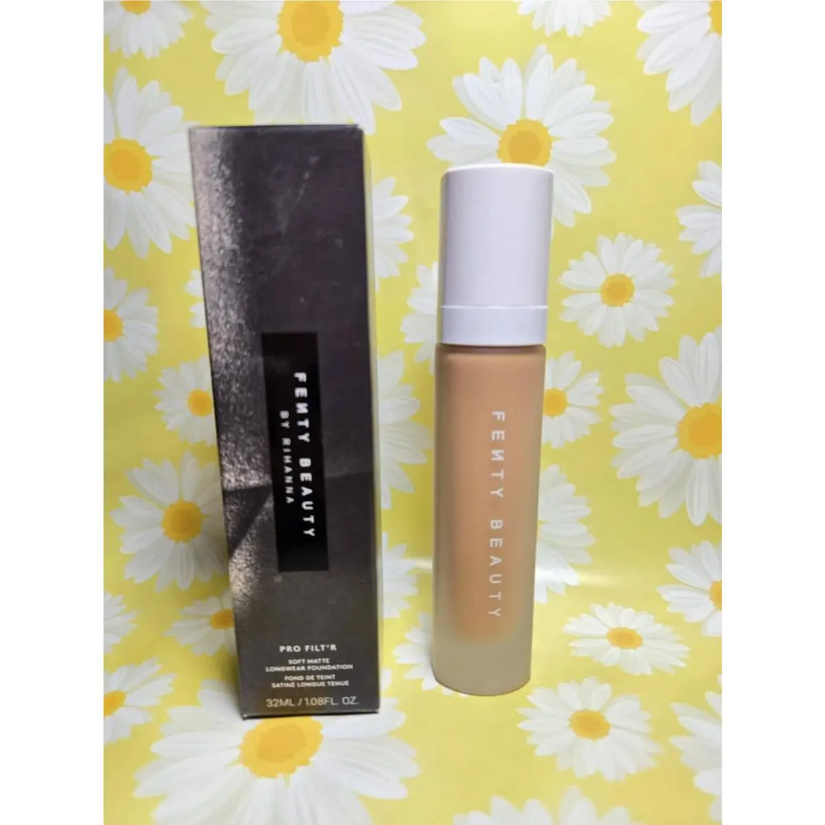 by Rihanna Pro Filt`r Soft Matte Longwear Foundation 350 by Fenty Beauty