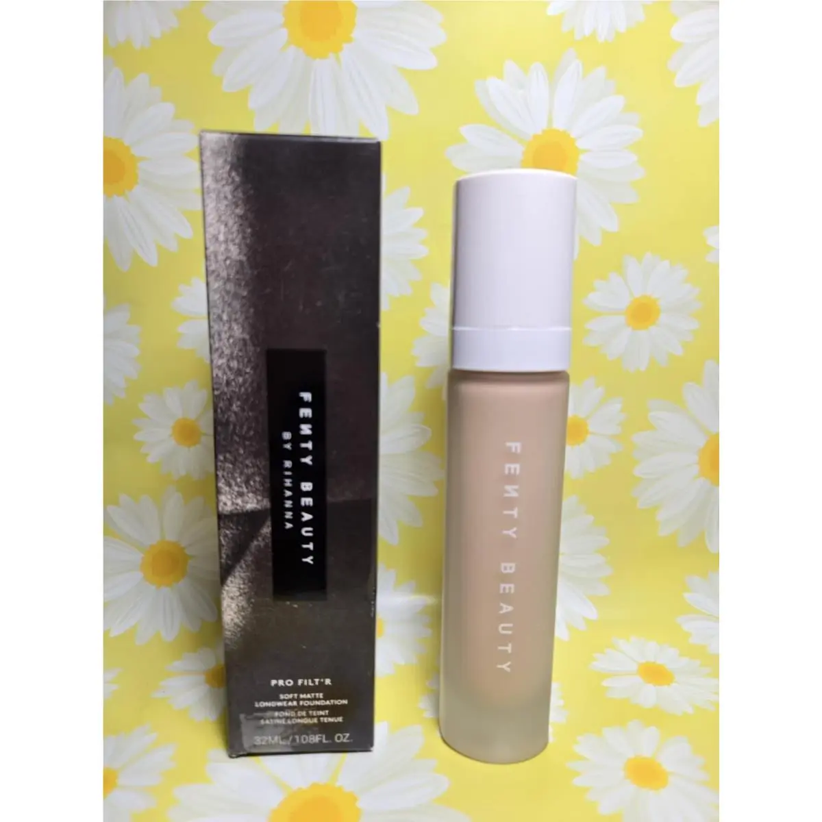 Fenty Beauty by Rihanna Pro Filt`r Soft Matte Longwear Foundation 210