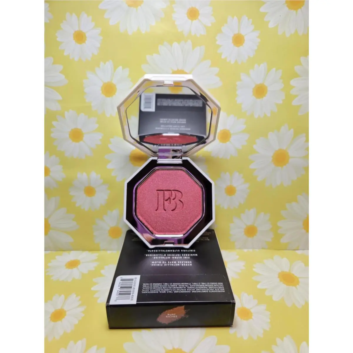 Fenty Beauty by Rihanna Killawatt Foil Freestyle Highlighter Ruby Richez