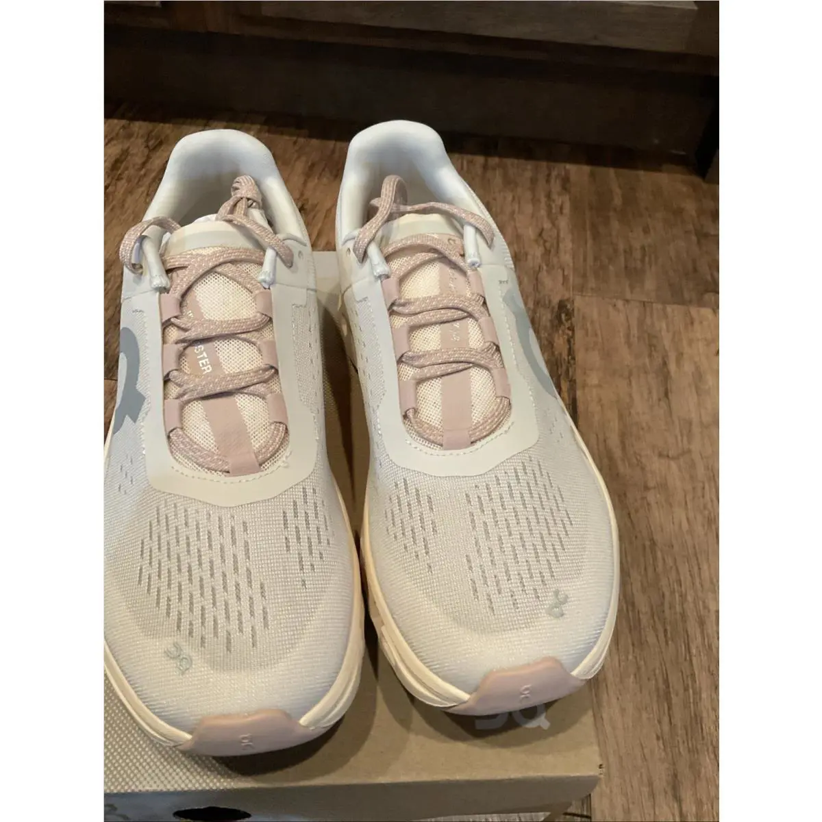 On-Running shoes - On Cloudmonster - Cloudmster - Beige 1