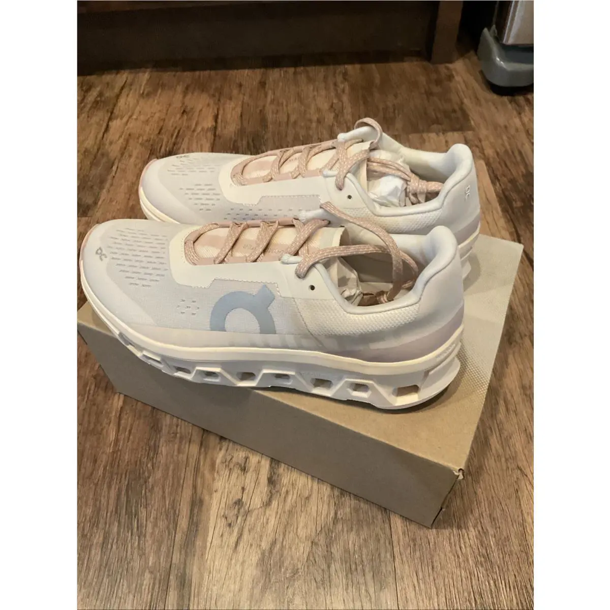 On-Running shoes - On Cloudmonster - Cloudmster - Beige 2