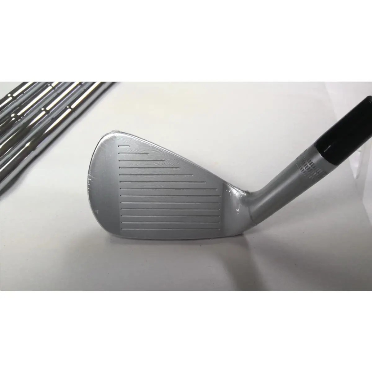 Wilson  - WILSON STAFF MODEL BLADE - STAFF MODEL BLADE - CHROME 1