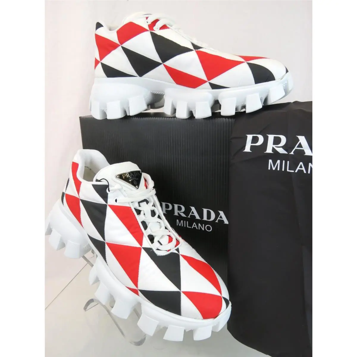 Prada 1E863M White Black Red Triangle Nylon Logo Thunder Chunk Low Sneakers 38.5