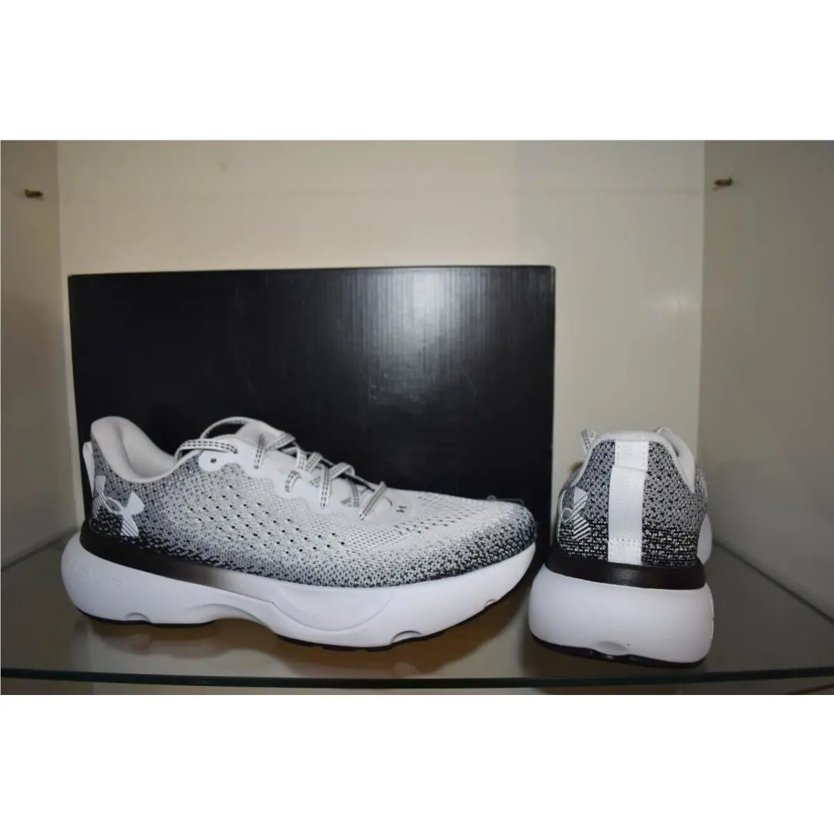 Under Armour shoes - Under Armour Infinite - Infinite - 3027523 109 - White 1
