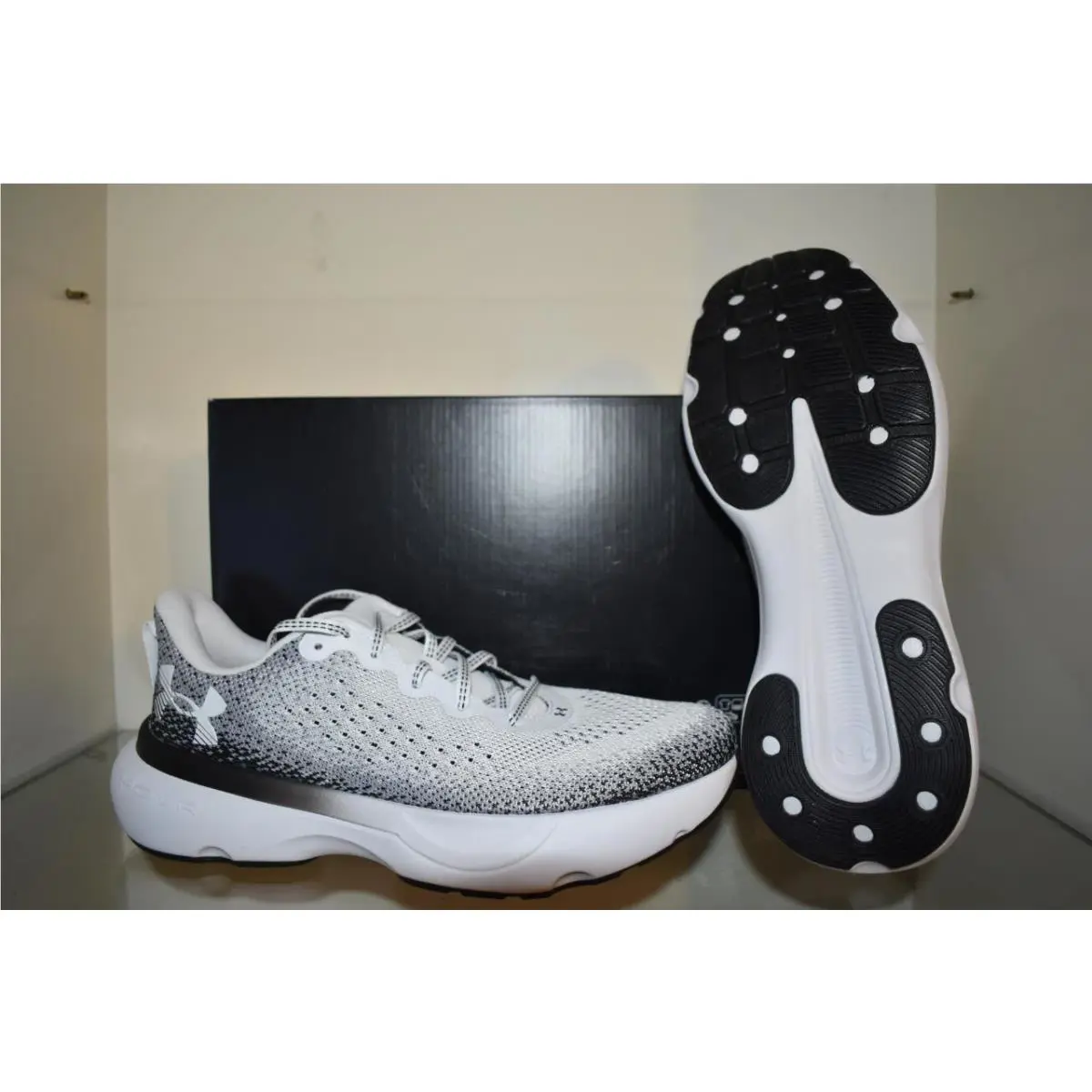 Under Armour shoes - Under Armour Infinite - Infinite - 3027523 109 - White 2