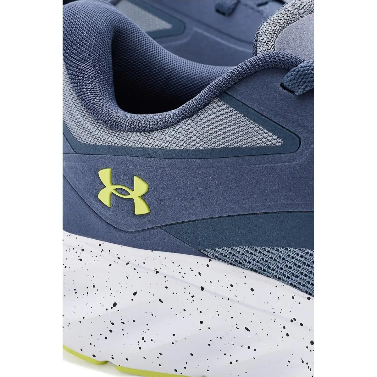 Under Armour shoes - Black/Black/Black 25