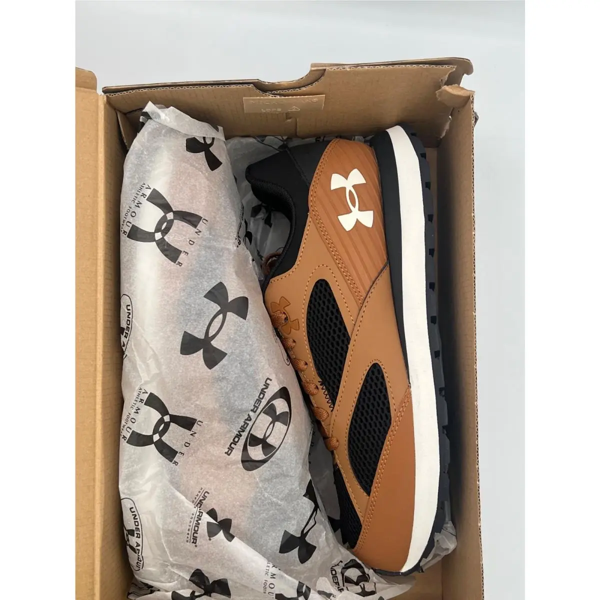 Under Armour shoes - Under Armour Charged Assert - Charged Assert - 3028387-009 - Brown 11