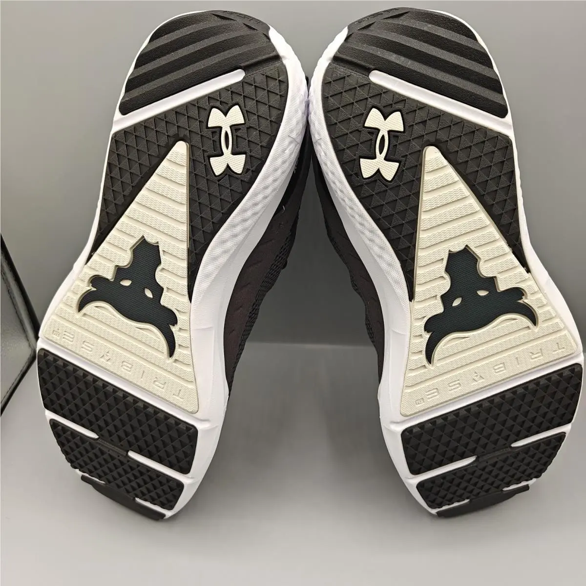 Under Armour shoes - Project Rock Bsr 5 - Project Rock Bsr - 3028296002 - Black 6