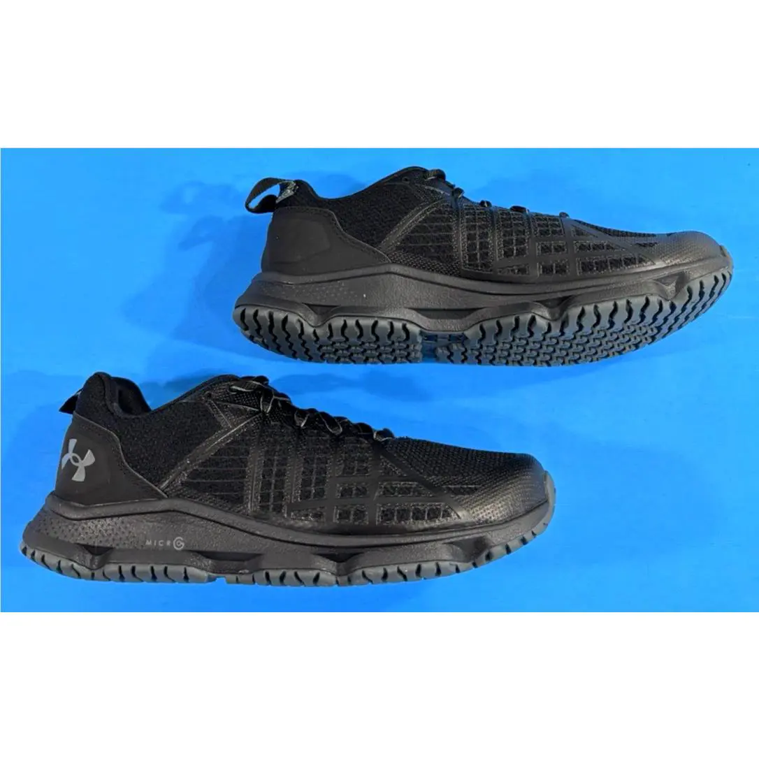 Under Armour shoes - Black 3