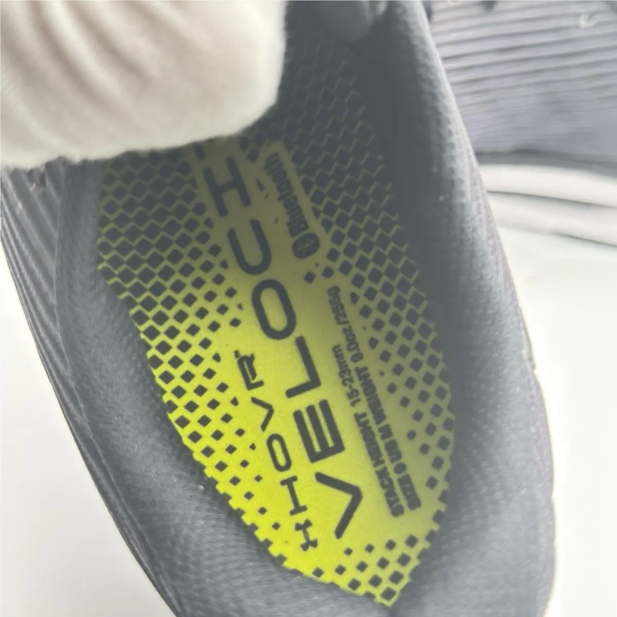 Under Armour shoes - Under Armour Velociti - Velociti - 3021227-100 - Gray 10