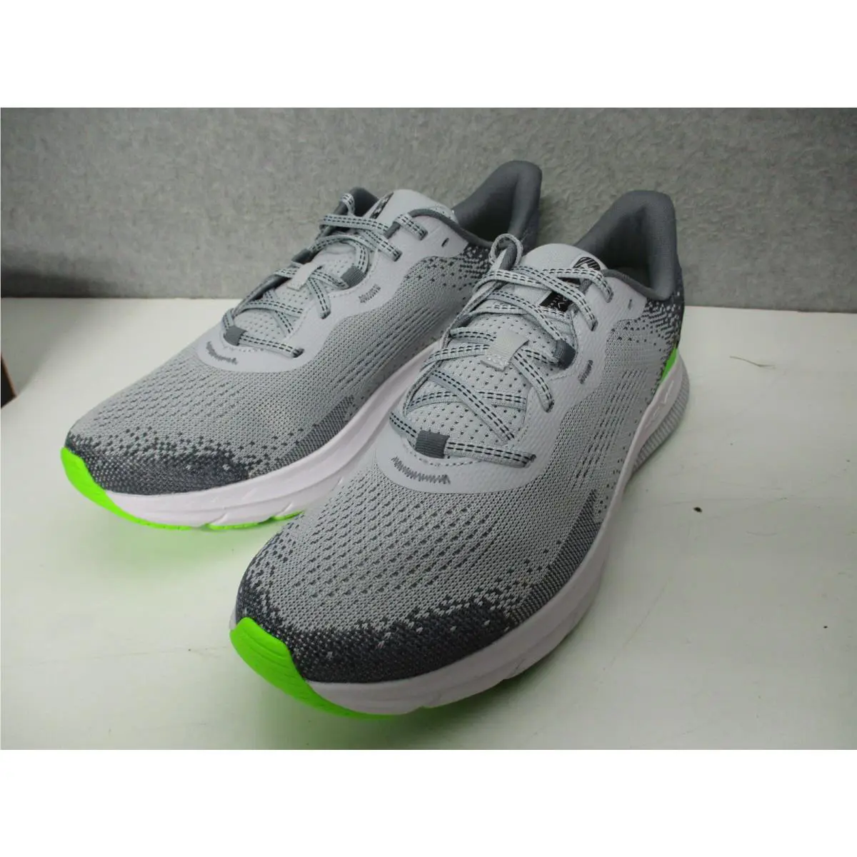 Under Armour shoes - Under Armour HOVR Turbulence - HOVR Turbulence - Gray 1