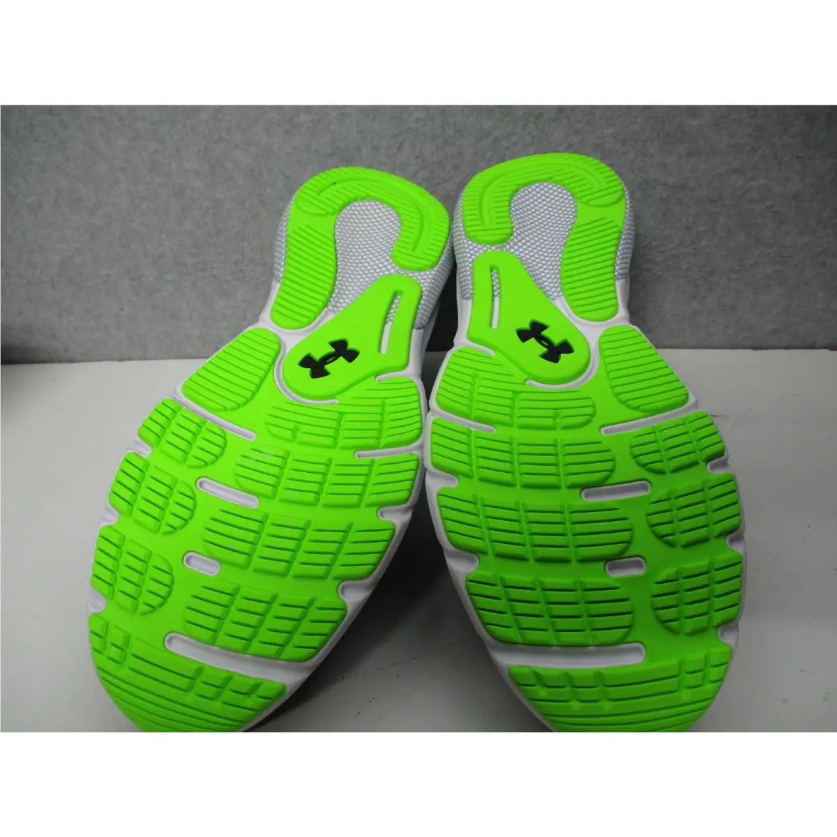 Under Armour shoes - Under Armour HOVR Turbulence - HOVR Turbulence - Gray 4