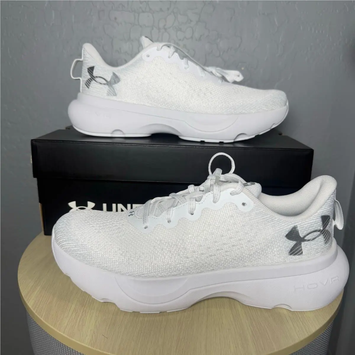 Under Armour shoes - White 0