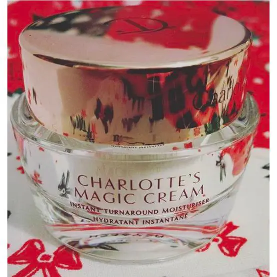 Charlotte Tilbury Magic Cream Moisturizer 30 ml - 1 oz