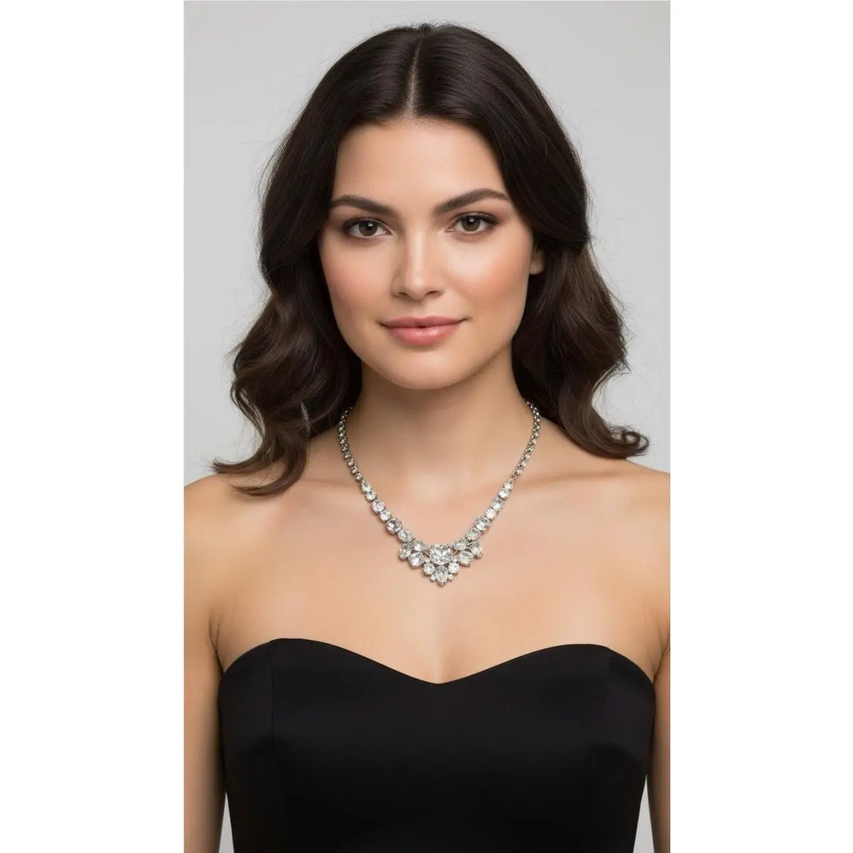 Kate Spade Silver Tone Clear Crystal Statement Necklace 391