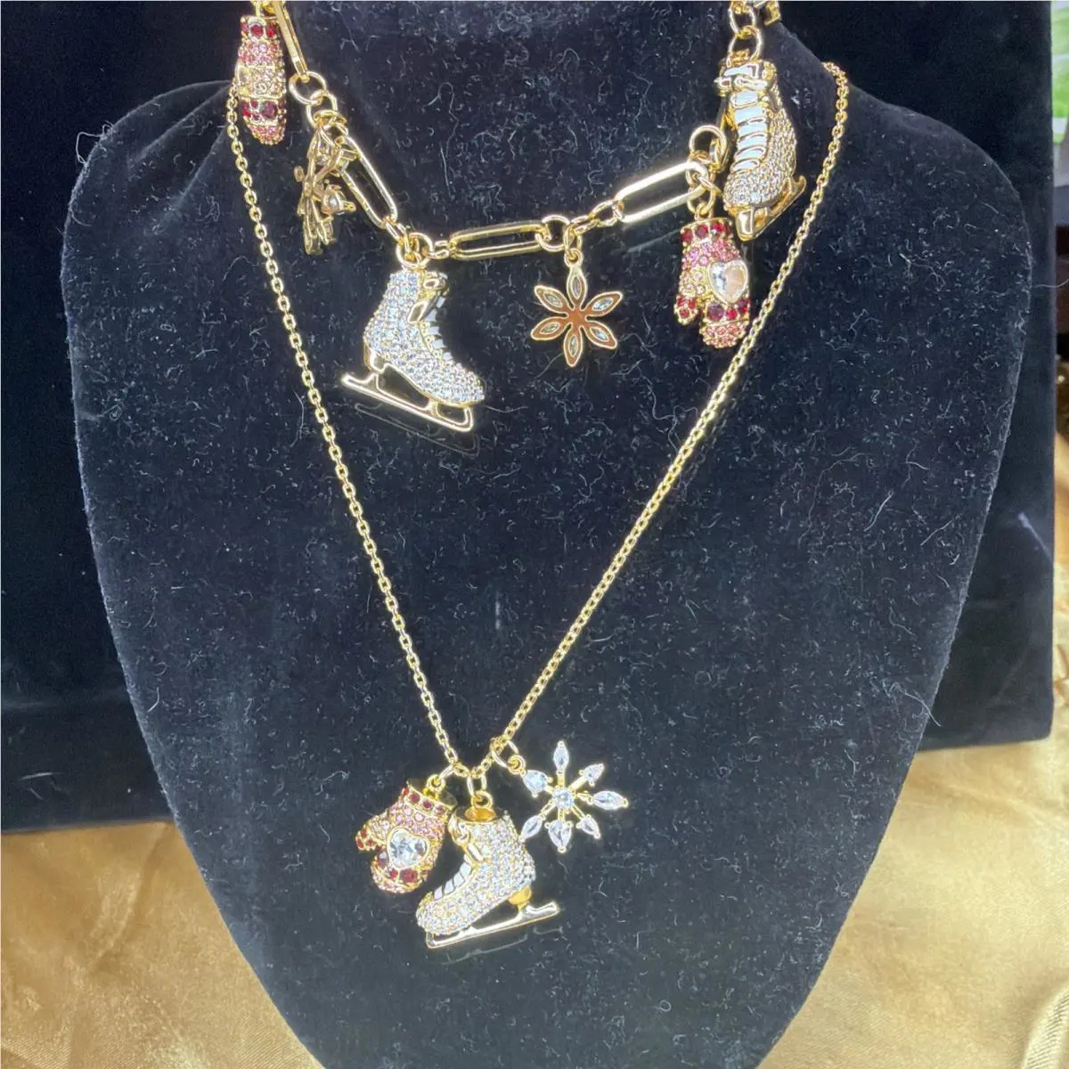 Kate Spade Winter Snow Day Charm Necklace Bracelet Set –