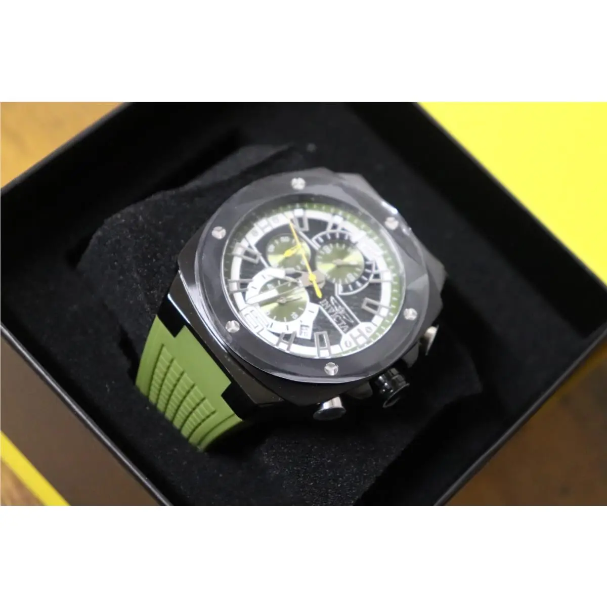 Invicta Racing Turbo Men`s Watch - 47mm. Green 48162