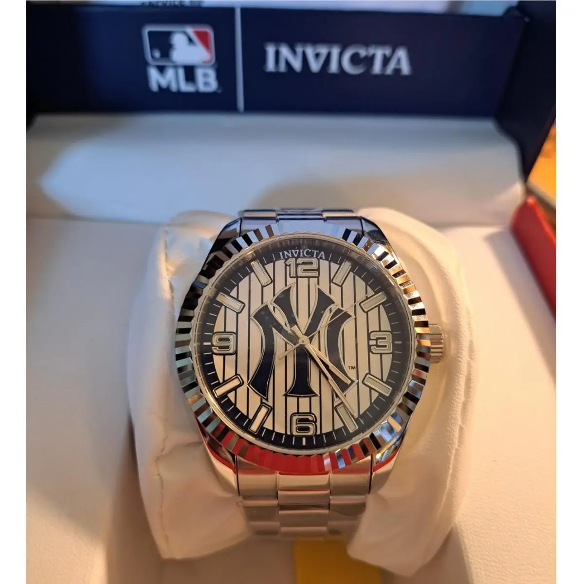 Invicta Specialty York Edition Men`s Watch 43mm Steel Yankees Mlb 49862
