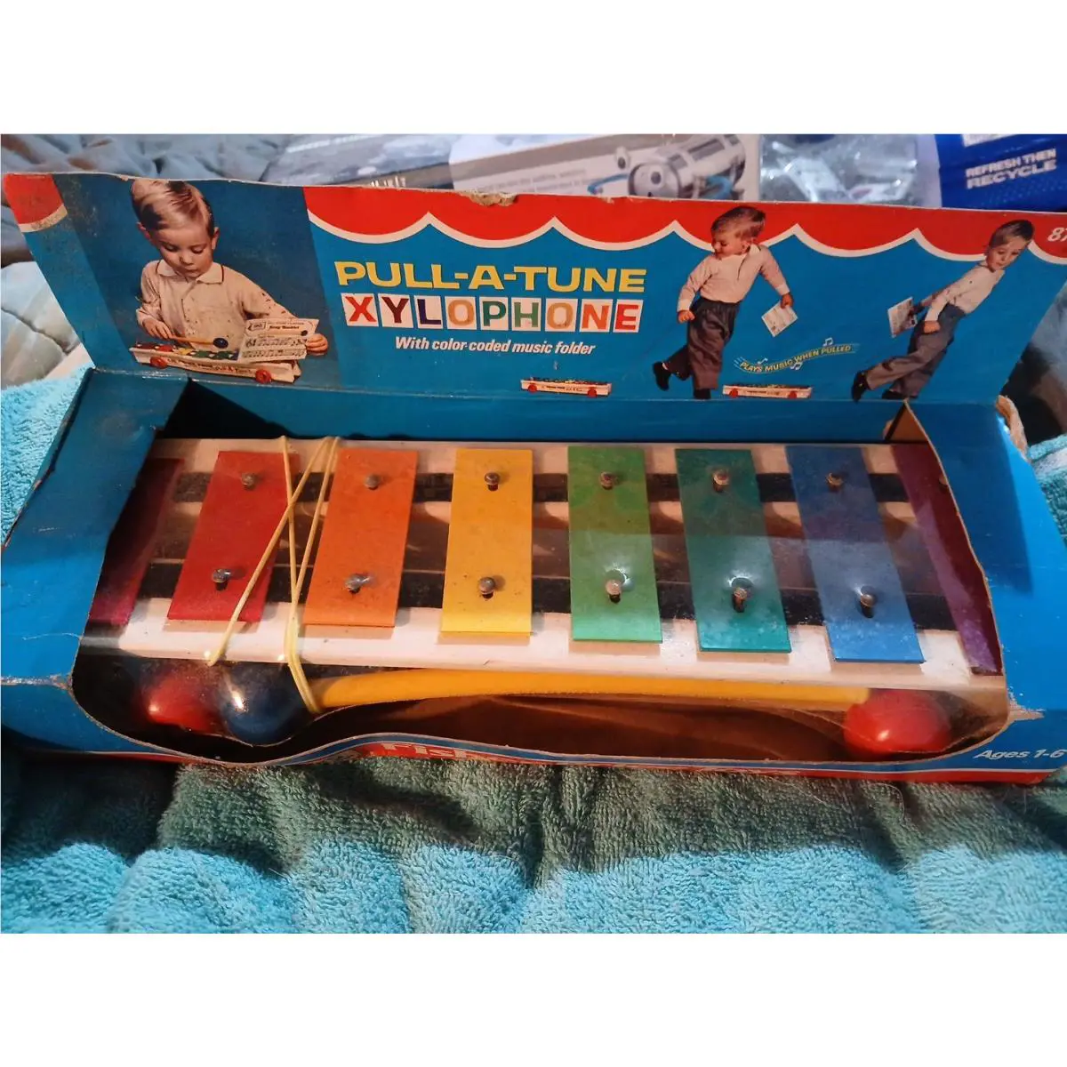 Vintage 1970 Fisher Price Pull-a-tune Xylophone Box