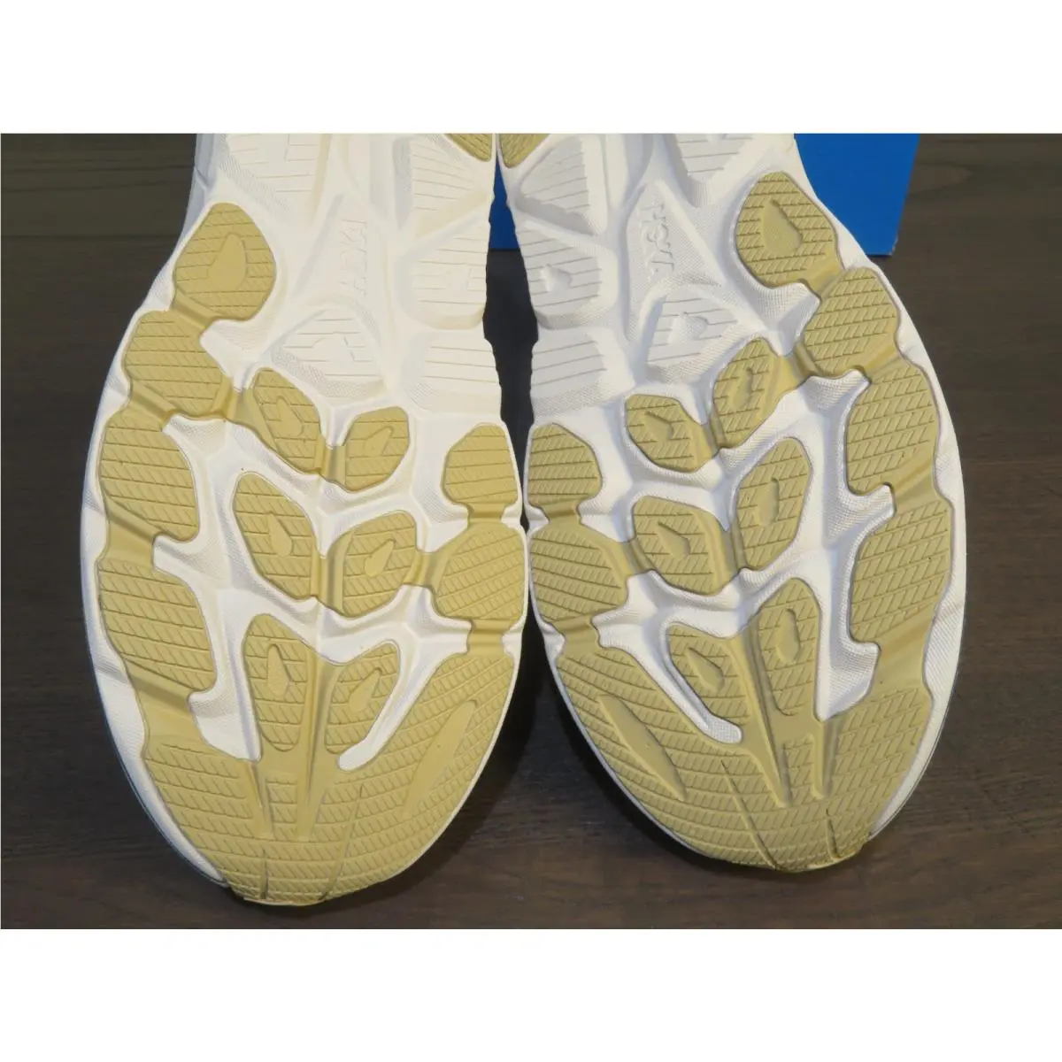 Hoka shoes - Hoka One One Clifton 10 - 1162030 PTYG - Beige 6