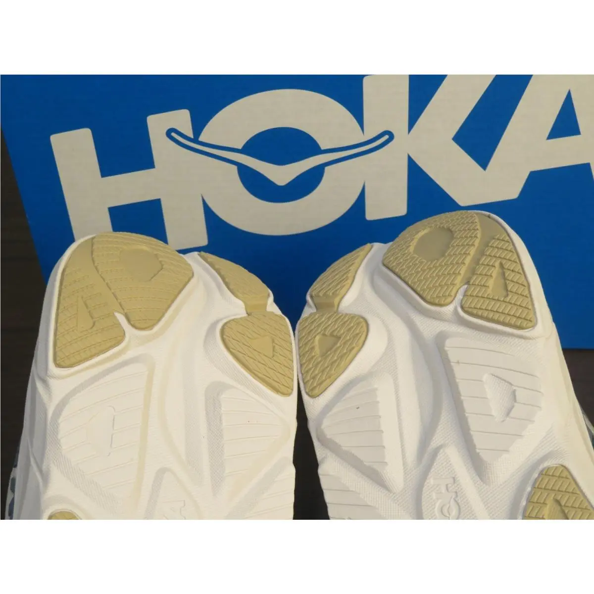 Hoka shoes - Hoka One One Clifton 10 - 1162030 PTYG - Beige 7