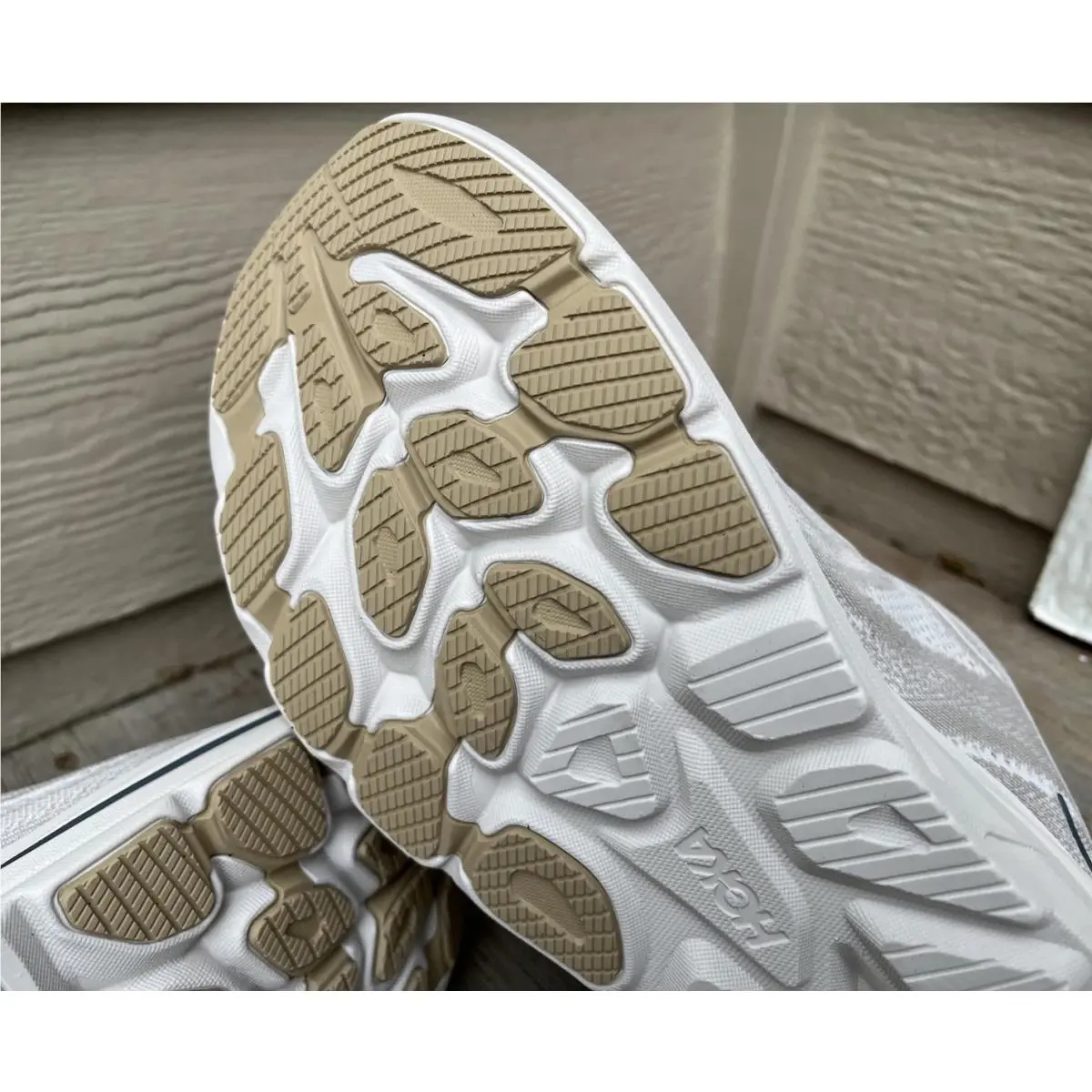 Hoka shoes - Hoka One One Clifton 10 - 1162030 PTYG - Putty/Grout 8