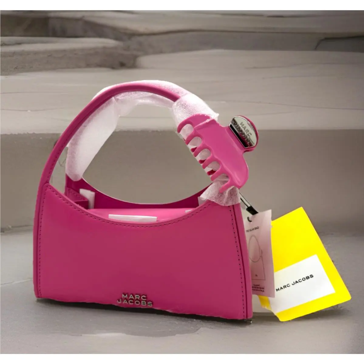 Marc Jacobs The Claw Clip Leather Top Handle Crossbody Bag-bow Pink