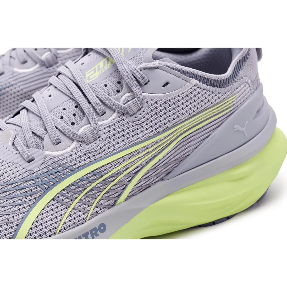 Puma shoes - Vibrant Silver/Apple Spritz 11