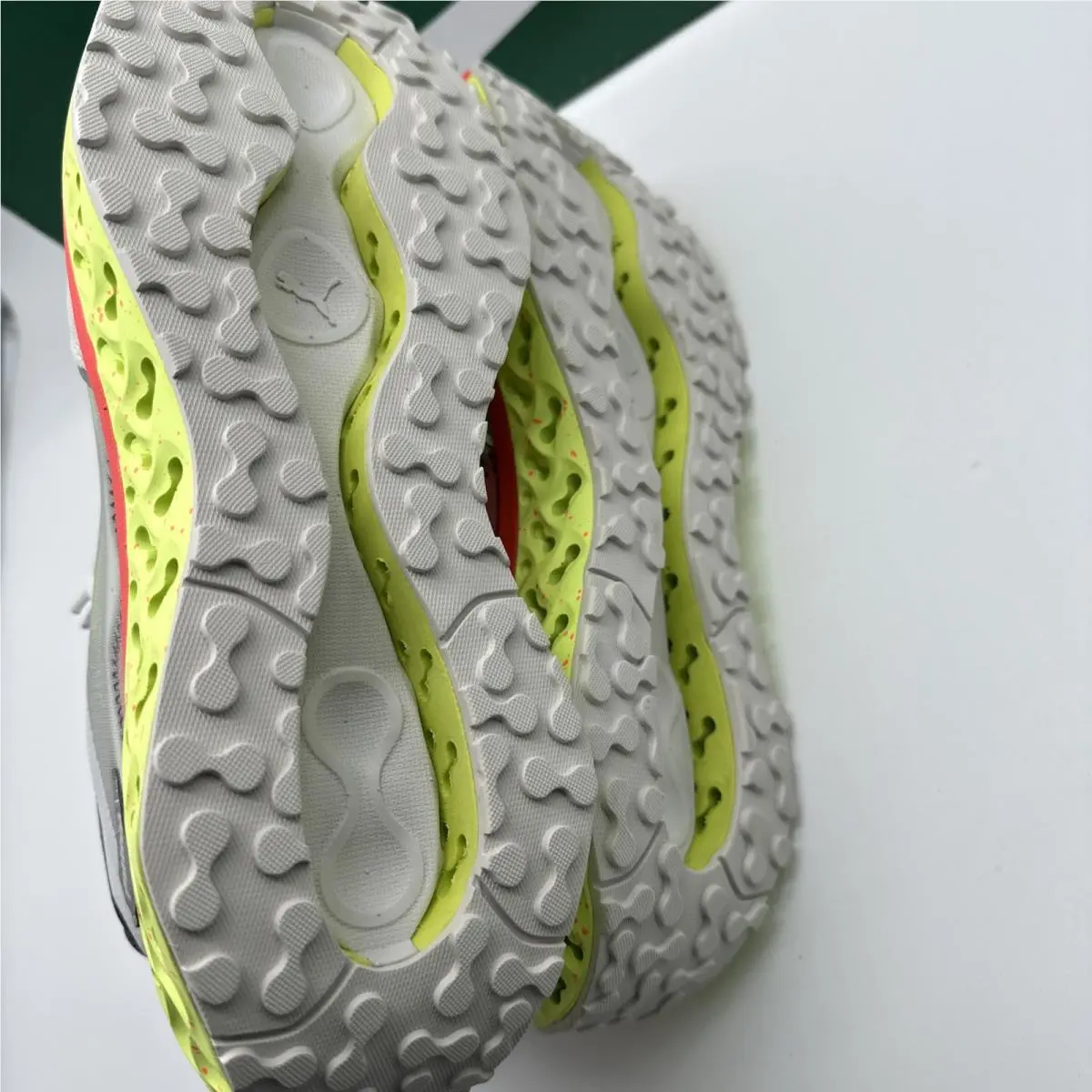 Puma shoes - Puma Xetic Sculpt Illusion - Xetic Sculpt Illusion - 387660-01 - Nimbus Cloud/Fizzy Apple (UPC: 0195102440110) 3