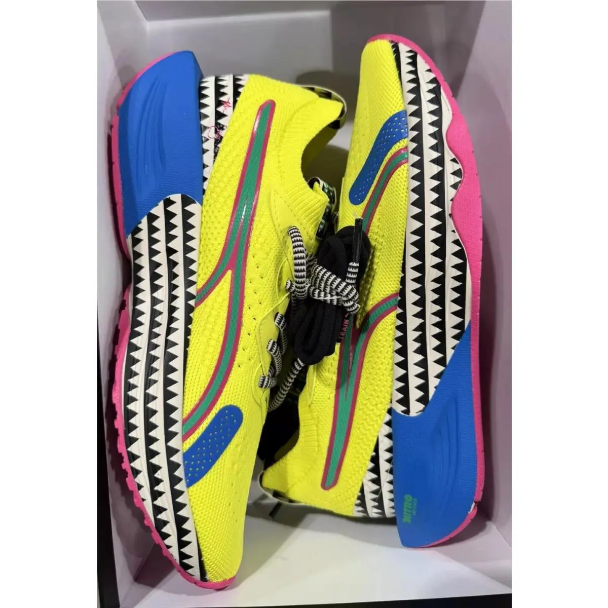 Puma shoes - PWR XX Nitro Luxe - PWR Nitro Luxe - Yellow 7