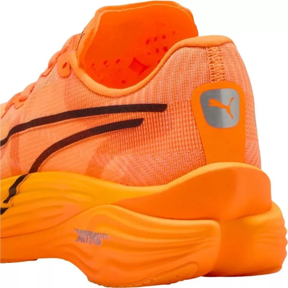 Puma shoes - PUMA Deviate Nitro Elite 3 - Orange 1