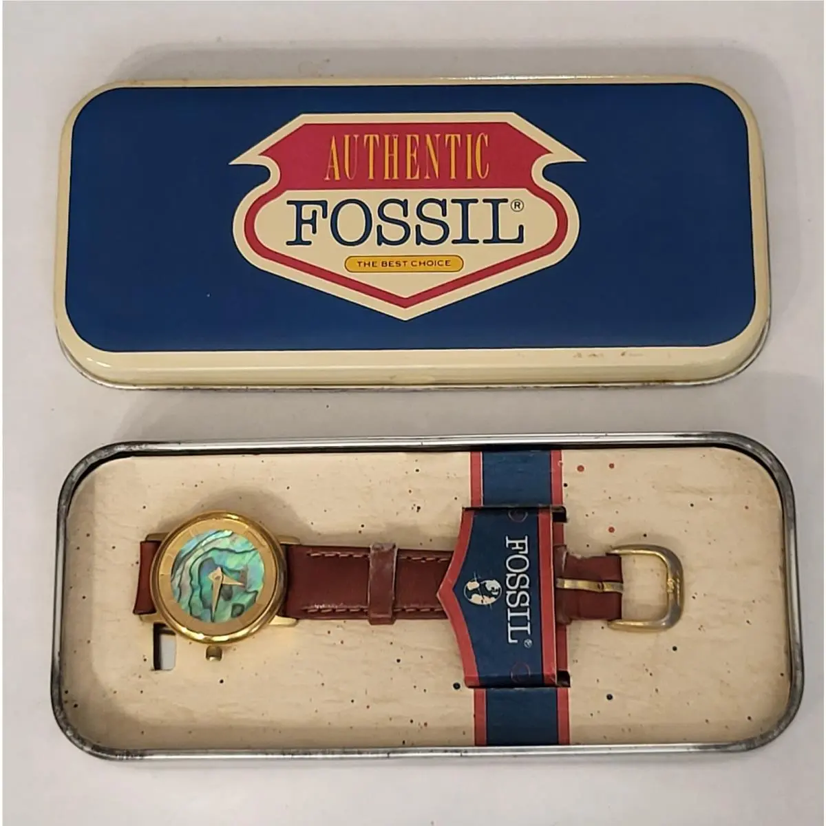 Vtg. Fossil Woman`s Wristwatch Abalone Shell Face Leather Strap - Needs Battery