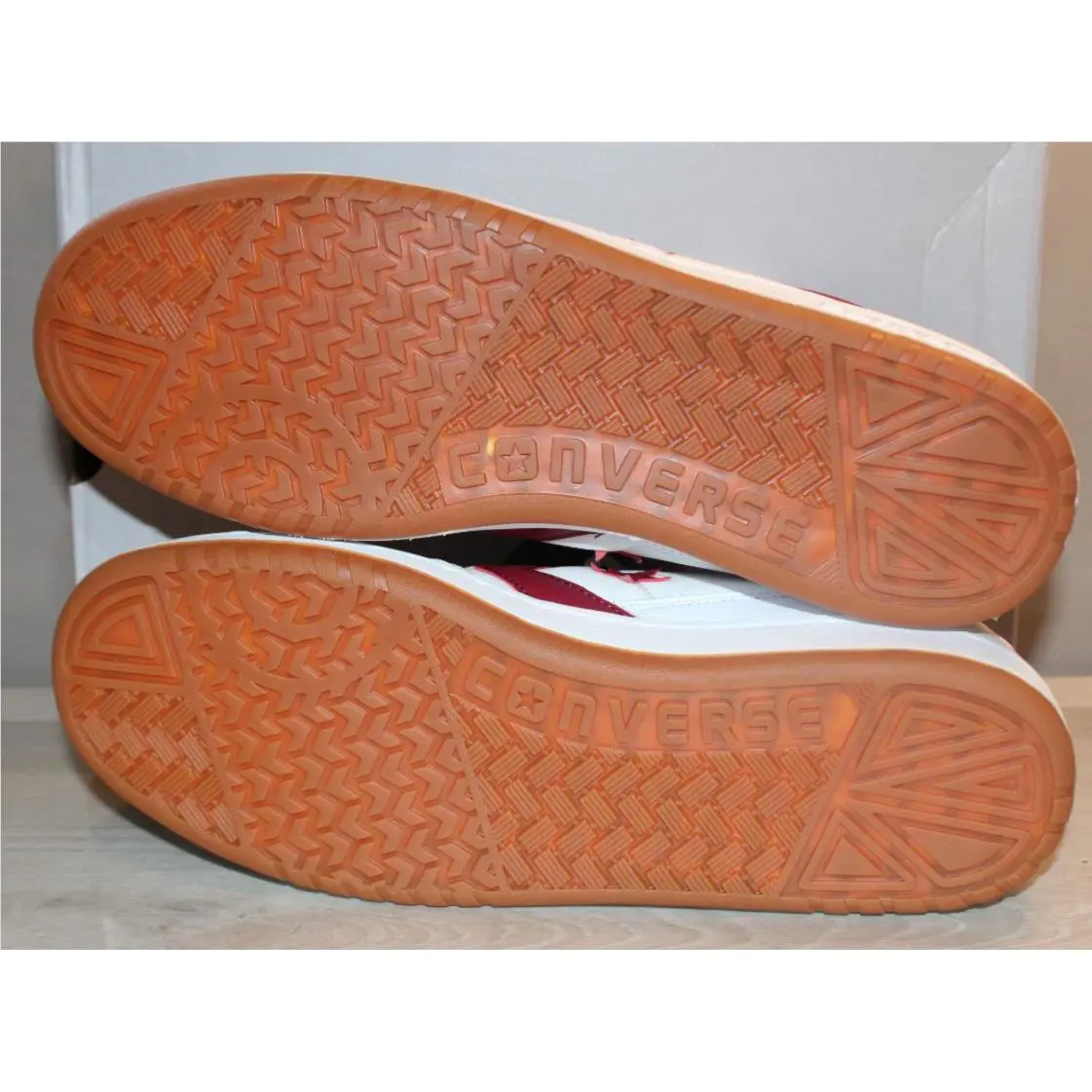 Converse shoes - White 7