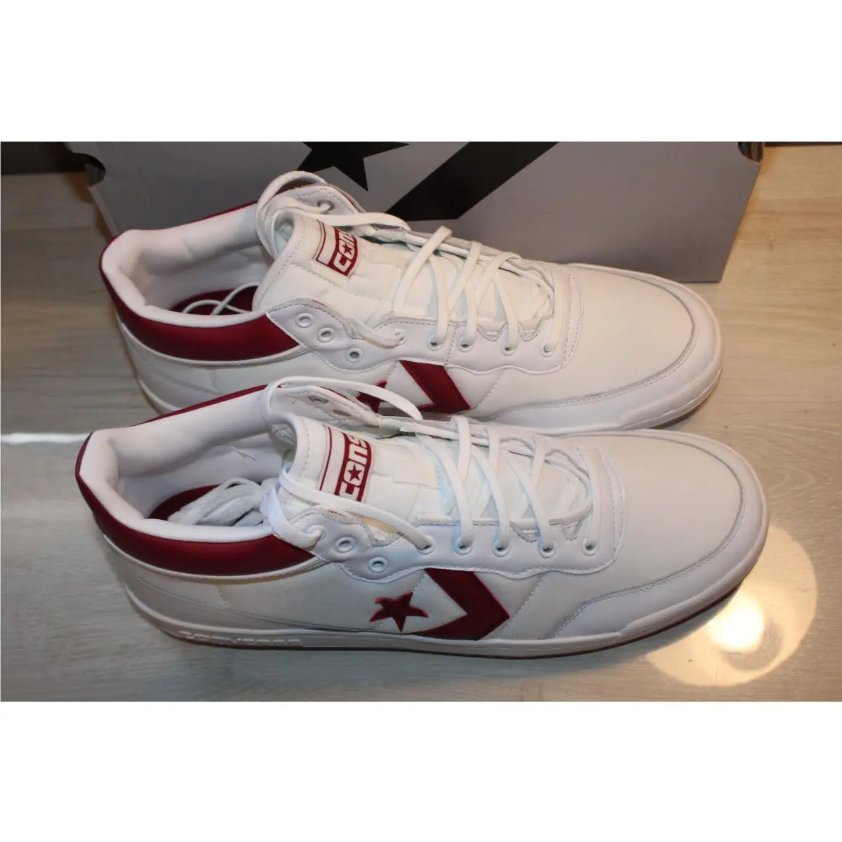 Converse shoes - White 3