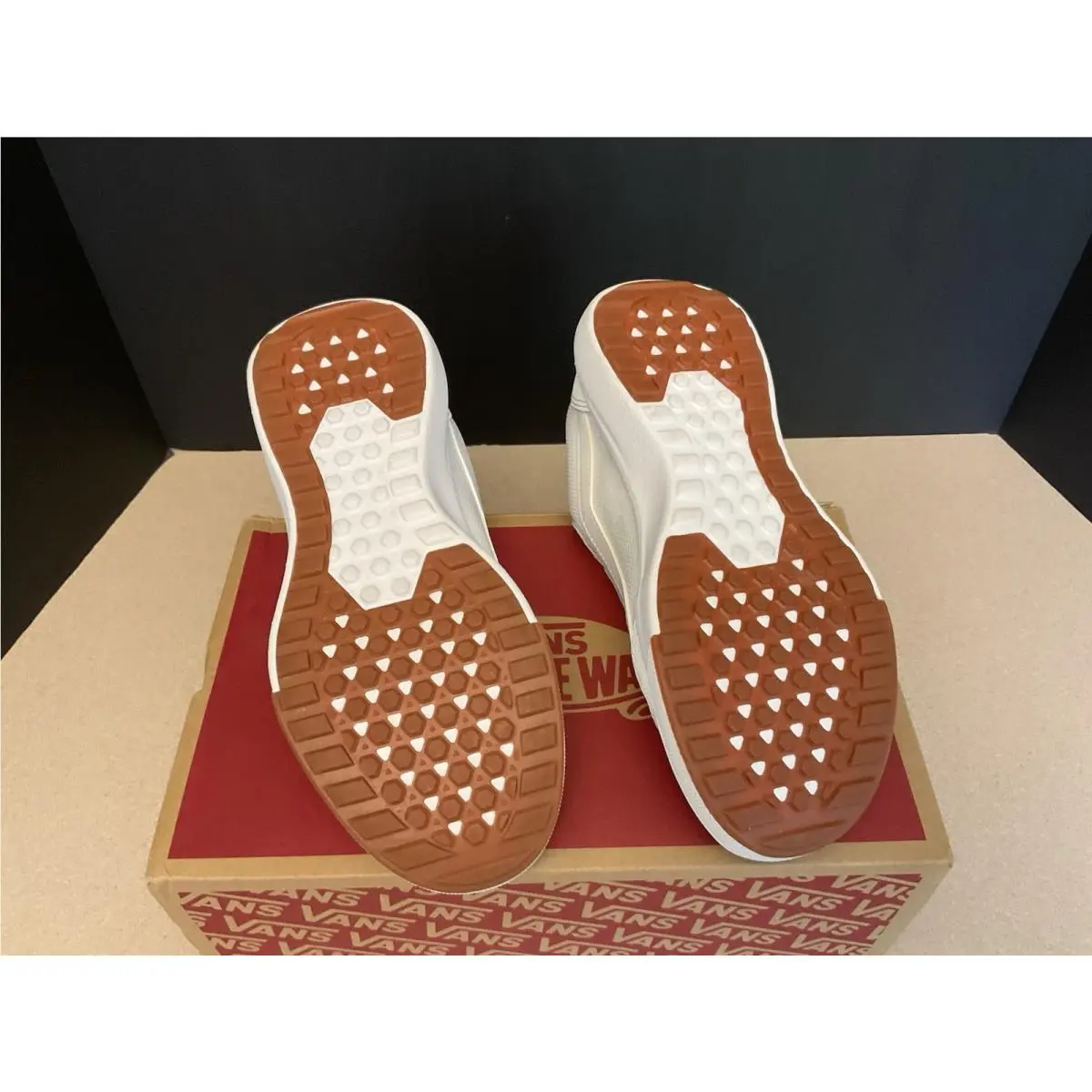 Vans shoes - Vans Range EXP - Range EXP - White (UPC: 195440393314) 7