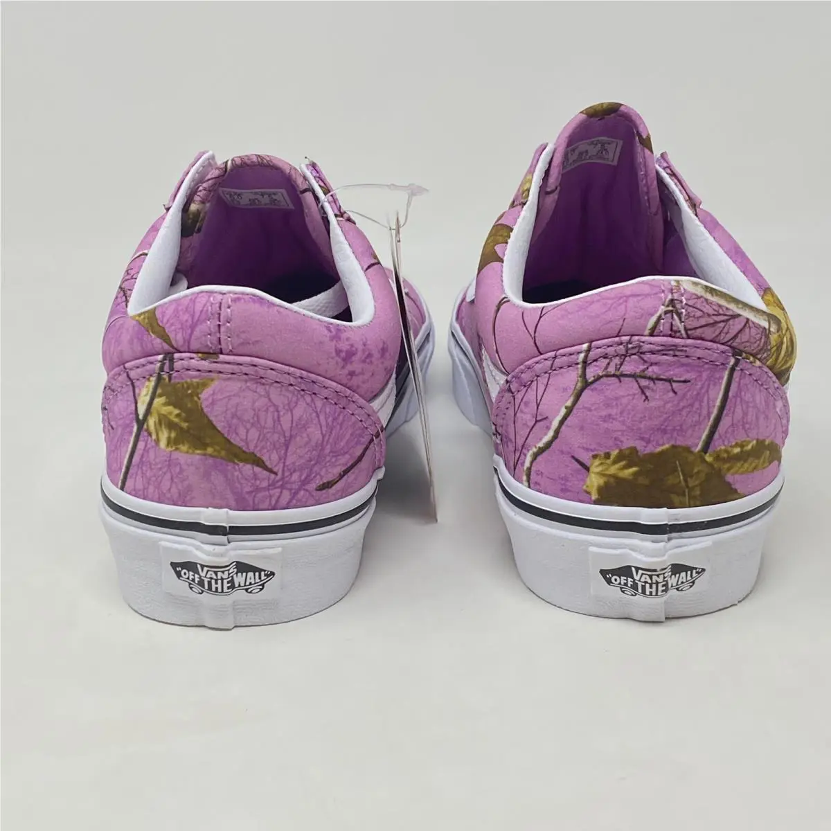 Vans shoes - Pink (UPC: 772204281126) 1