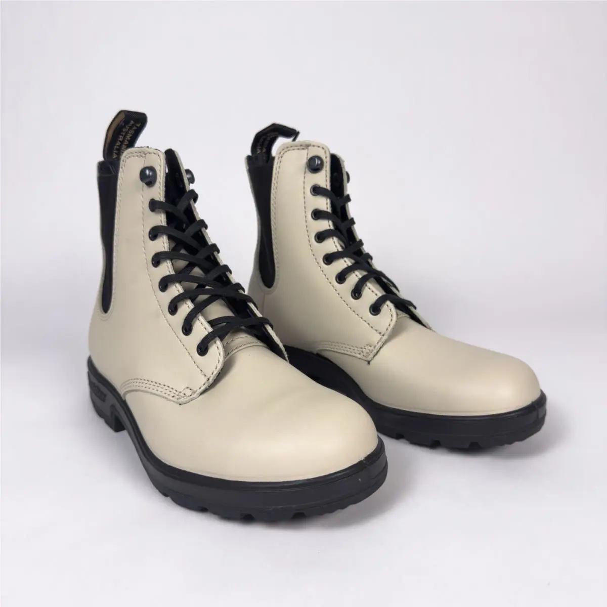 Blundstone shoes - Ivory 1