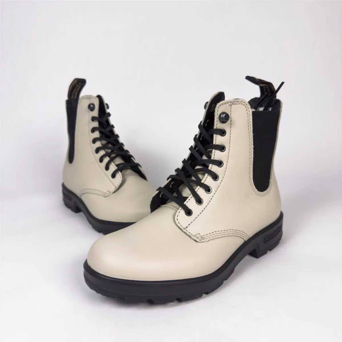 Blundstone shoes - Ivory 3