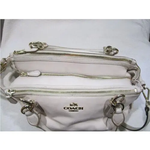 Coach F33447 Colette Chalk Leather Carry All Stachel Crossbody Purse Bag