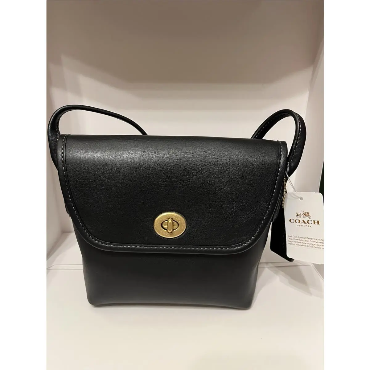 Coach Originals Turn Lock Pouch Black Glovetanned Leather 2905