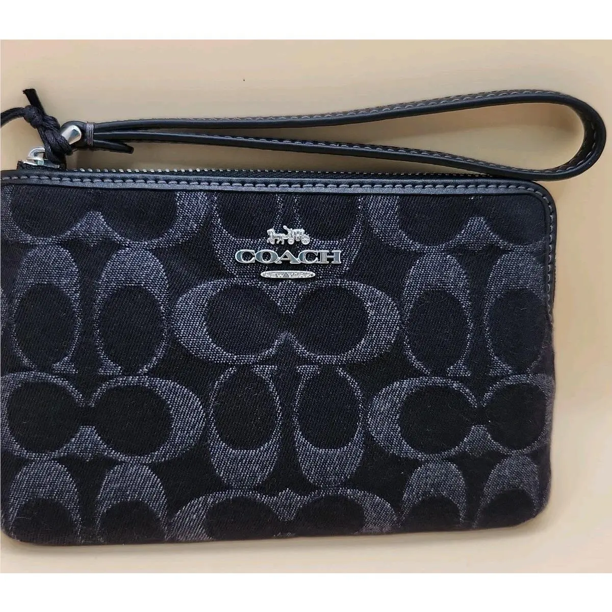 Coach CDF27 Corner Zip Wristlet In Signature Denim/ Silver/ Black