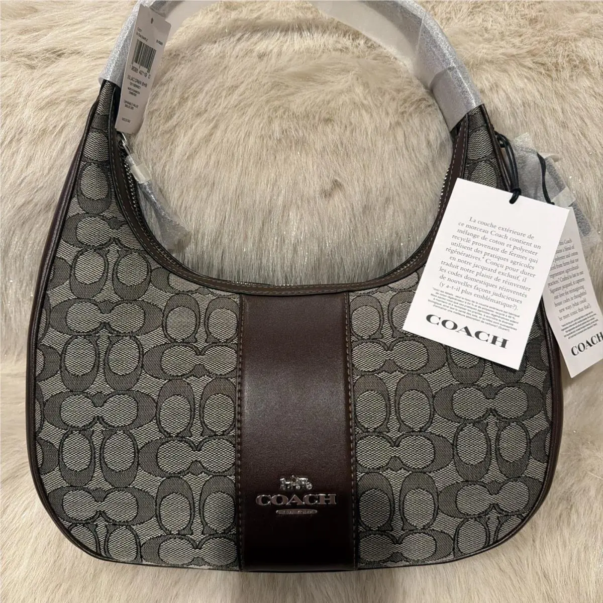 Coach Carmen Shoulder Bag In Signature Jacquard CV001/CR151