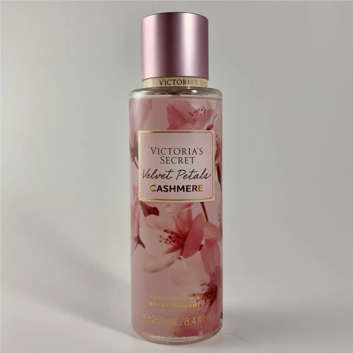 Victoria`s Secret Velvet Petals Cashmere Body Mist 8.4 fl oz Rare