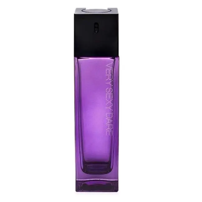 Victoria`s Secret Very Sexy Dare BY V Secrect 2.5 FL OZ Eau DE Perfume Spray Spray Women UN Box