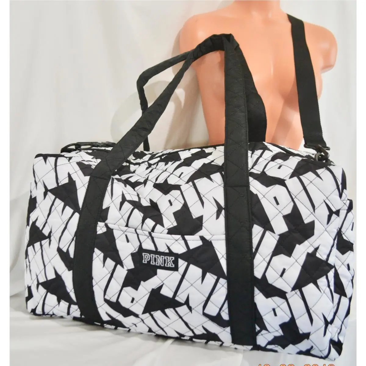 Victorias Secret Pink Graphic X Large Quilted Duffel W/ Pouches Bag Tote