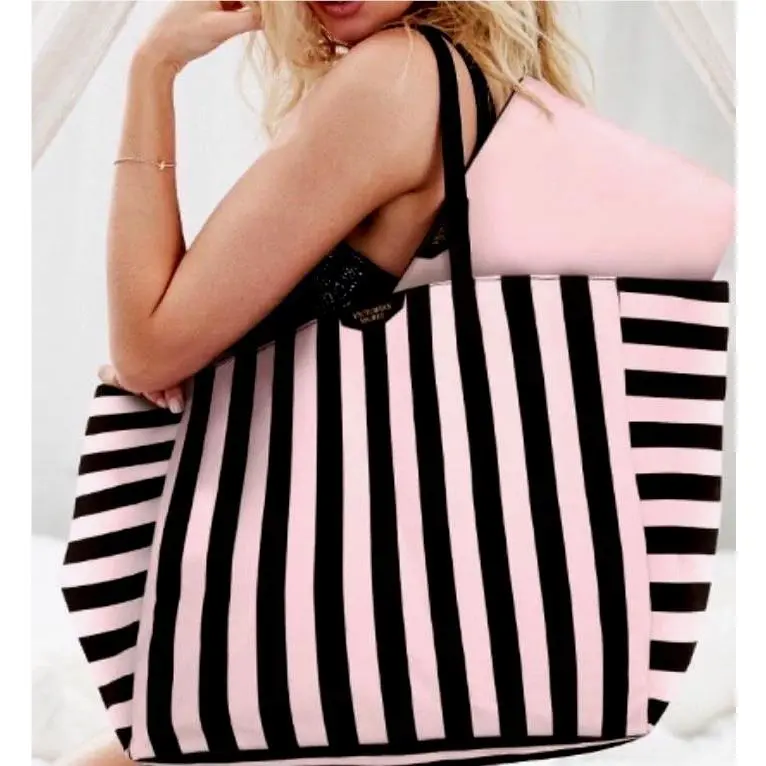 Victorias Secret 2017 Get Away Bag Tote Carrie All Pouch
