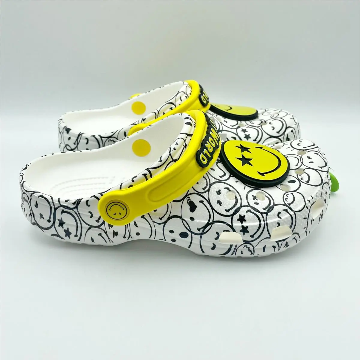 Crocs shoes - White (UPC: 196265130511) 1