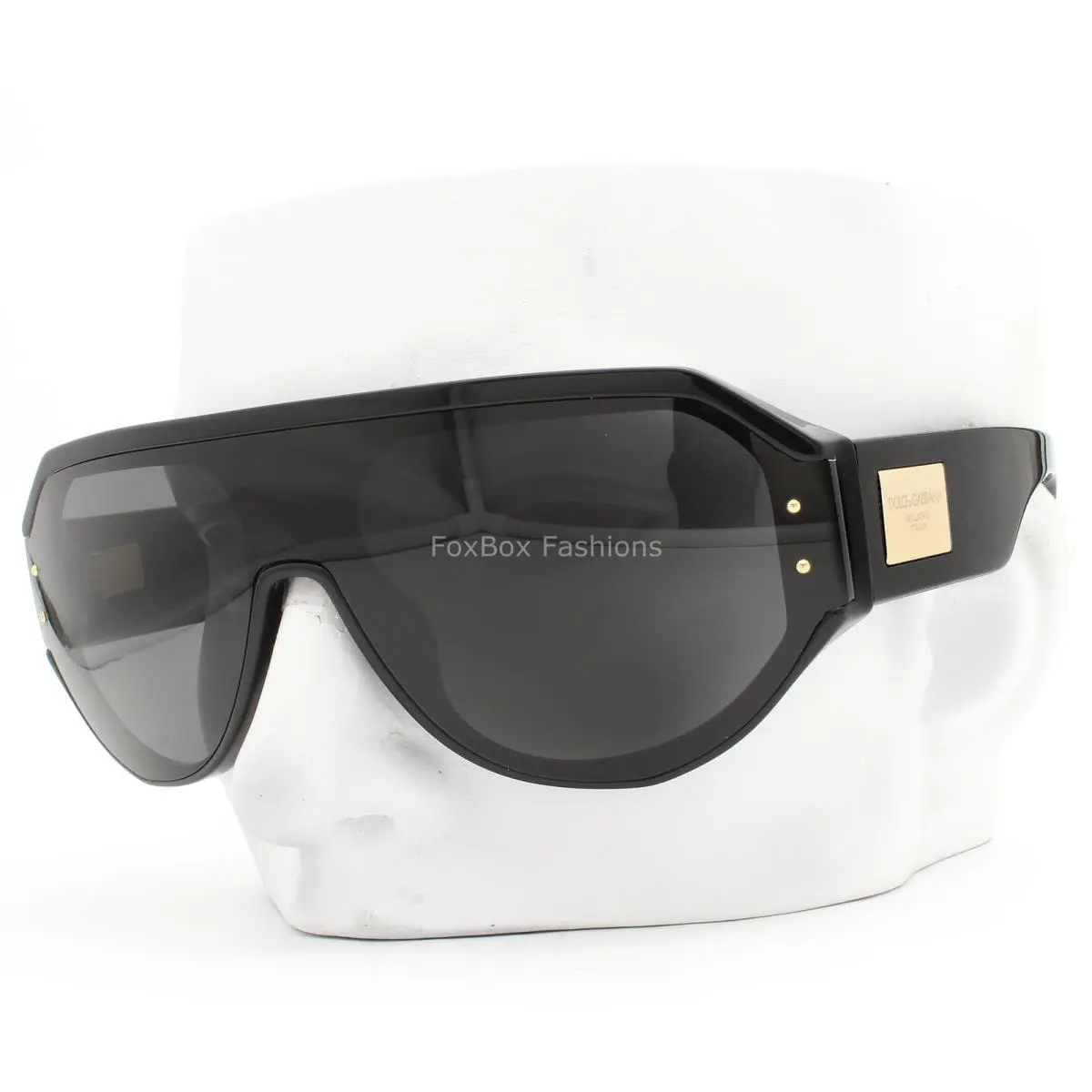 Dolce Gabbana Pilot Sunglasses Black Gold Plaque Logo DG4481F 501/87 with Case