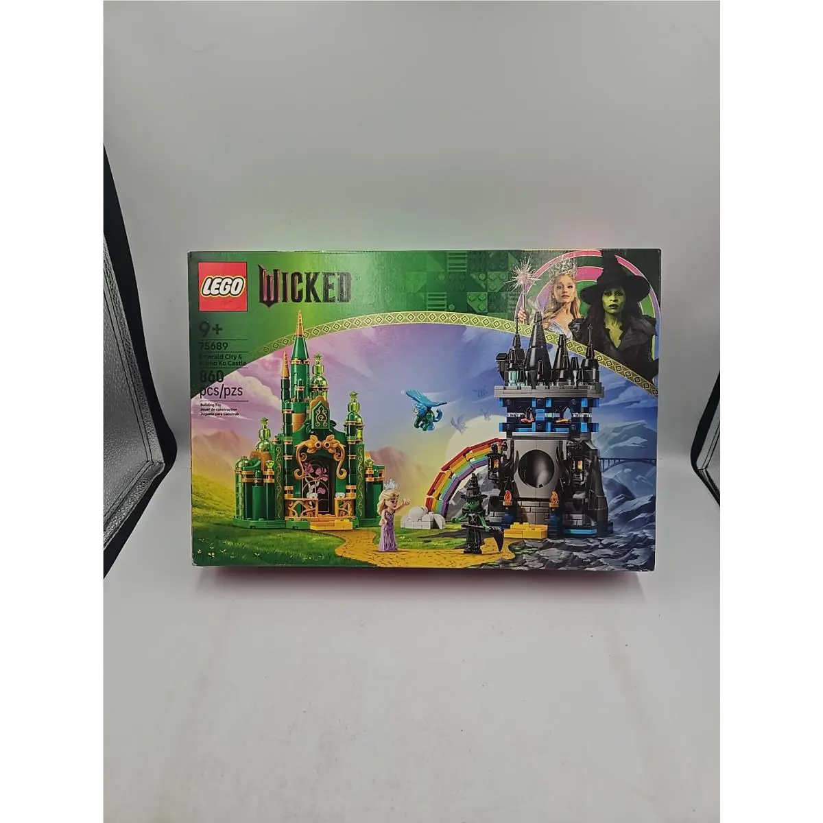 Lego Wicked 75689 Emerald City Kiamo Ko Castle 860 Piece Set Mint Nice